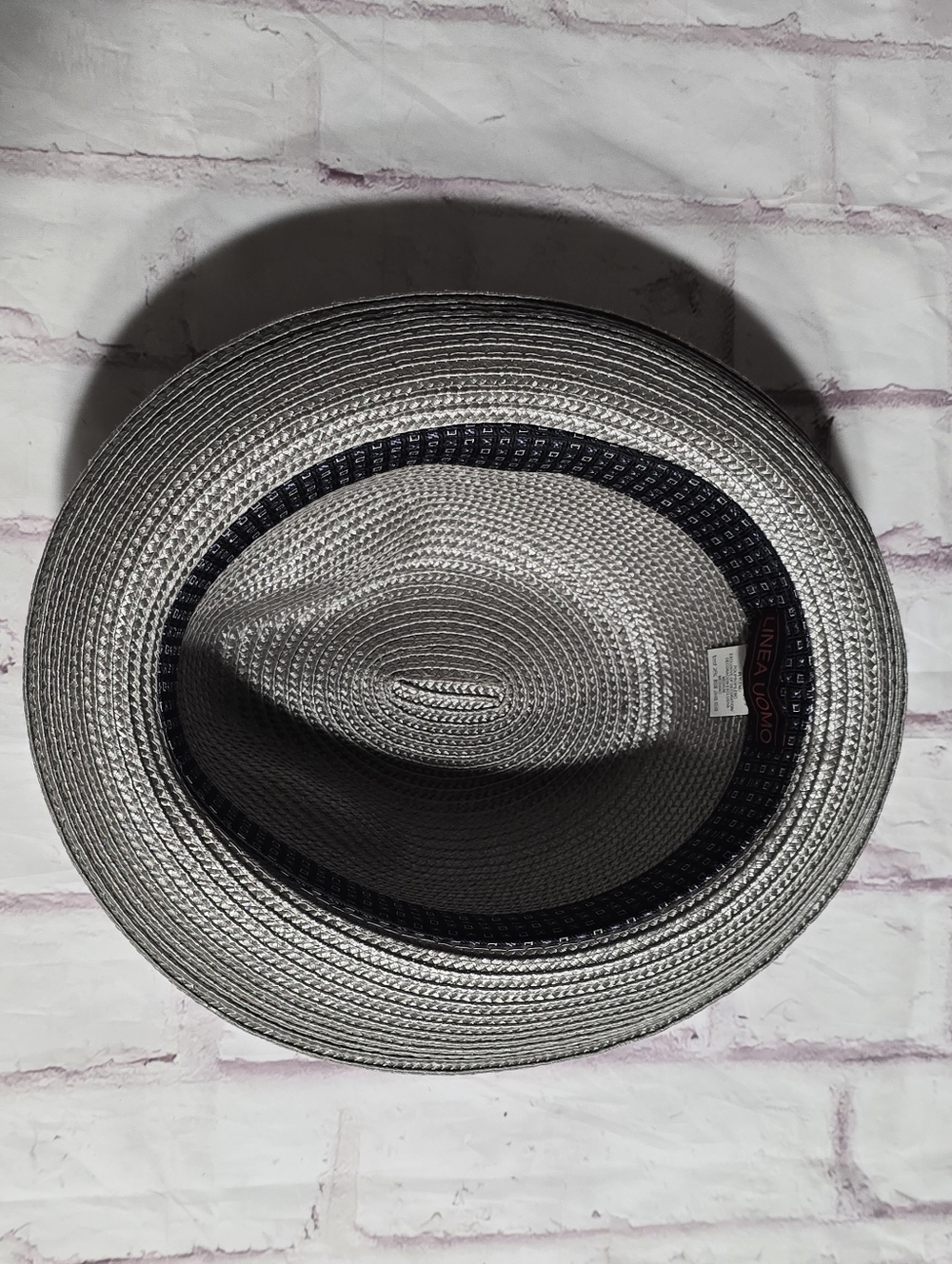 Silver Men’s Straw Fedora with Burgundy Accent - Picture 4 of 7